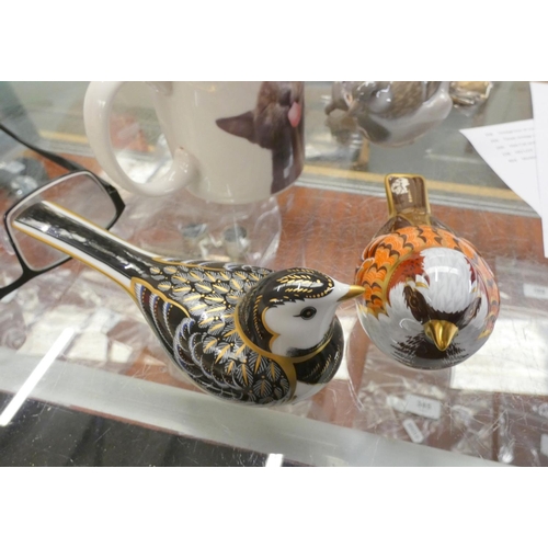 235 - Two Royal Crown Derby bird paperweights 'Pied Wagtail' and 'House Sparrow', gold coloured button sto... 