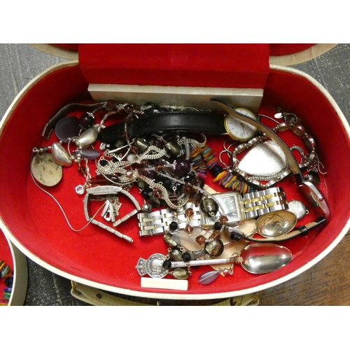 258 - Vintage box of costume jewellery.