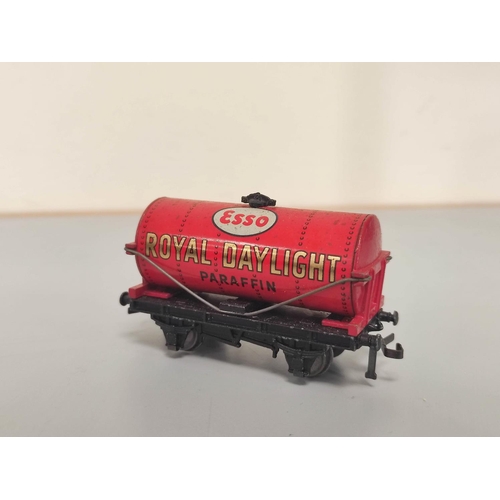 95 - Quantity of vintage Hornby OO gauge rolling stock to include a Mobil Petroleum Tank 32084, Esso 