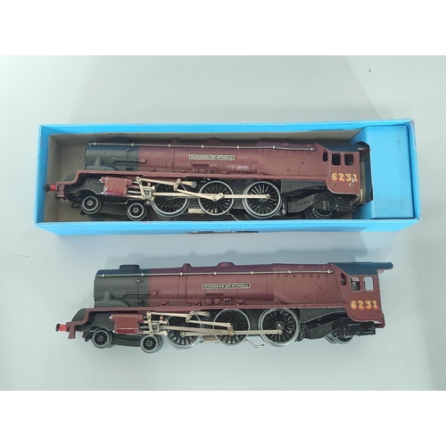 96 - Two Hornby OO gauge 