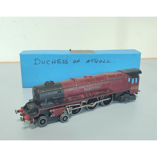 96 - Two Hornby OO gauge 