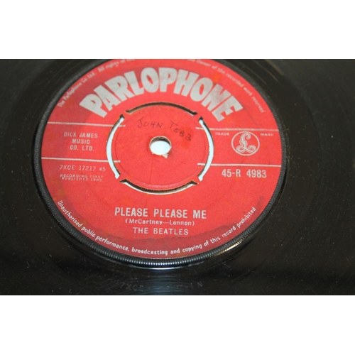 357 - Beatles Red Parlophone singles of Please Please Me (McCartney-Lennon) 7XCE 17217-1N, 17218-1N and Lo... 