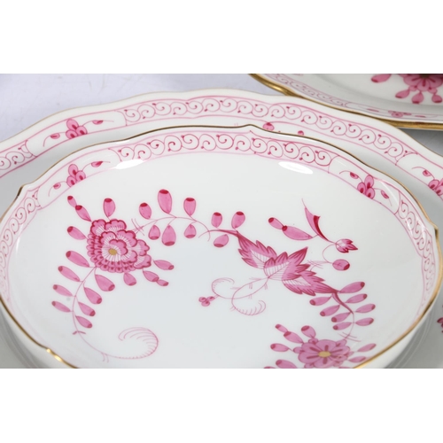 313 - Meissen porcelain eleven piece 226a/33 Indian Painting 2 (Indische Malerei 2) pink and white tea set... 