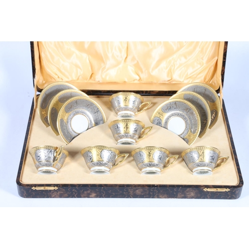 315 - Schlaggenwald of Czechslovakian a cased set of six tea cups and saucers decorated with gilt Art Deco... 