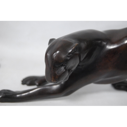 208 - Pair of patinated bronze figures of panthers in the manner of Chiparus, unsigned, 9.5cm high and 37c... 