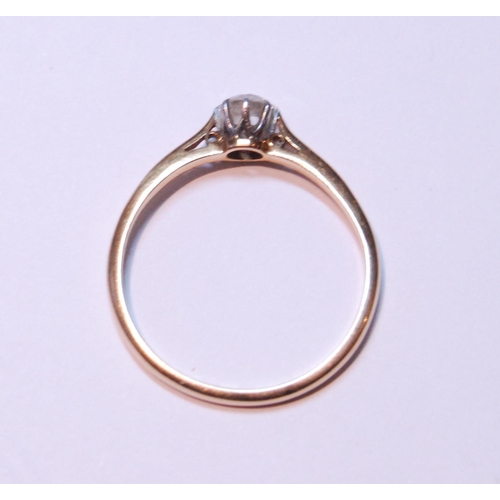 146 - 18ct gold solitaire diamond ring, the brilliant-cut stone measuring just over 0.25ct, stamped '18ct'... 