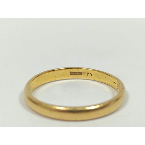 73 - Gold band ring, probably 22ct (3.2g) size 'R'