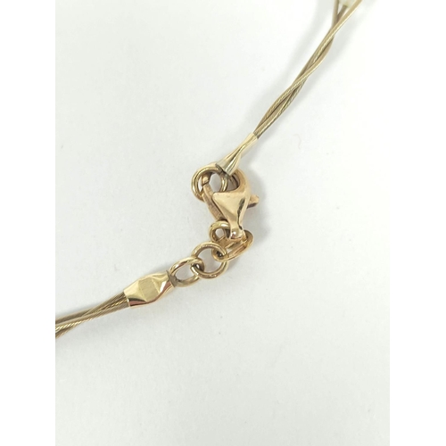 80 - 9ct gold plaited wire necklet with pearls. 5.6g