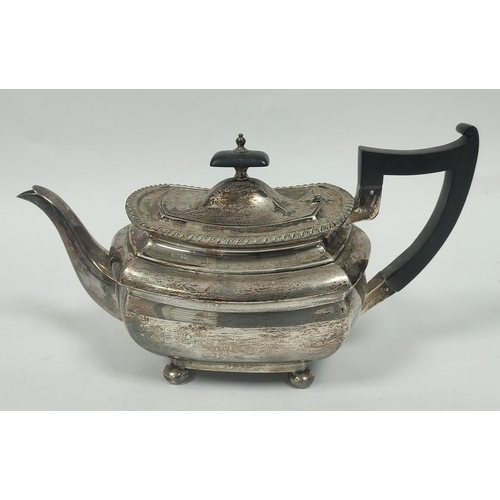 25 - Silver three-piece tea set of rounded rectangular shape, Walker & Hall Sheffield 1931. 1304g / 4... 
