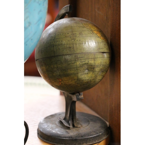 84 - Scan Globe A/S, and a smaller tinplate globe.