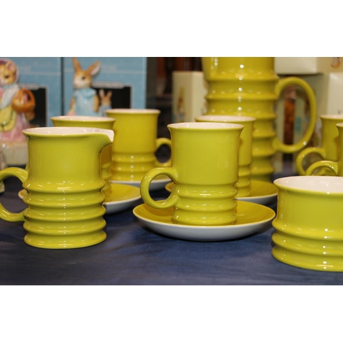 123 - Stylish lime green Carltonware six place coffee set.