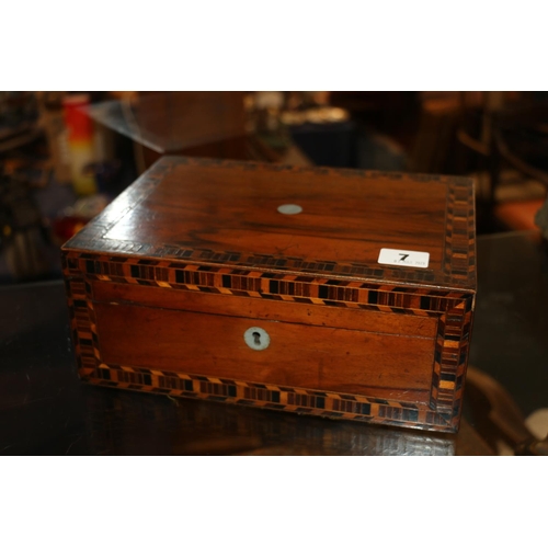 7 - Tunbridgeware hinge top box, 27cm wide, containing curios.