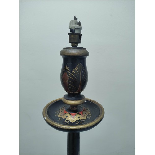 632 - Early 20th century black lacquer standard lamp decorated with Chinoiserie, in as found condition, fo... 