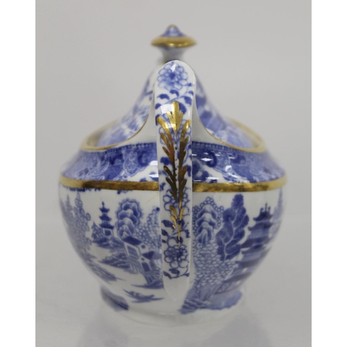 263 - Early 19th century Spode blue and white transfer decorated teaset in the new oval shape c.1810,  