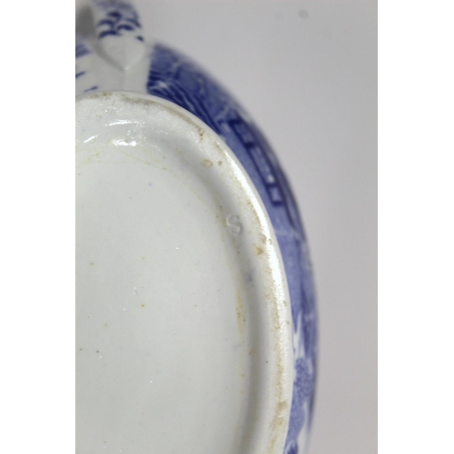 263 - Early 19th century Spode blue and white transfer decorated teaset in the new oval shape c.1810,  