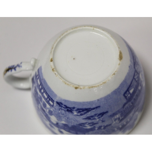 263 - Early 19th century Spode blue and white transfer decorated teaset in the new oval shape c.1810,  