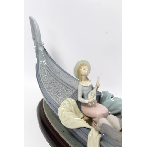 264 - Large Lladro porcelain figure group 