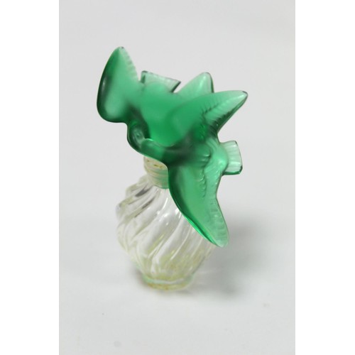 280 - Nina Ricci L'air du Temps Collector's Edition Lalique perfume bottle (empty) with green doves stoppe... 