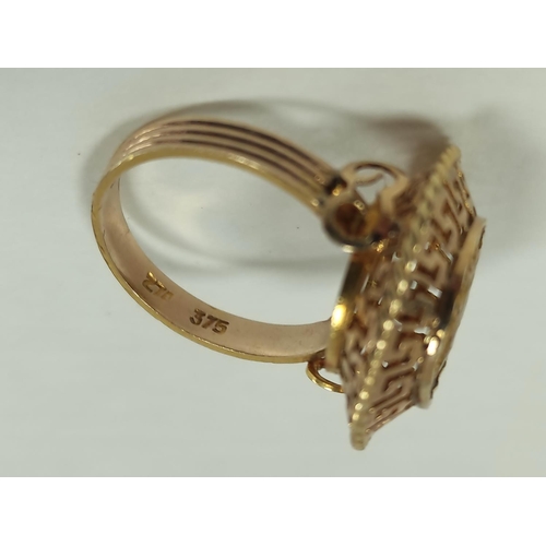 87 - Greek gold ring '375' (3g), various earrings, a similar ring and other items.