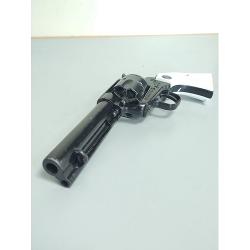 9 - Reproduction Colt Model 1873 'Peacemaker' single action revolver by Gun Toys SRL Italy for .22 cal b... 