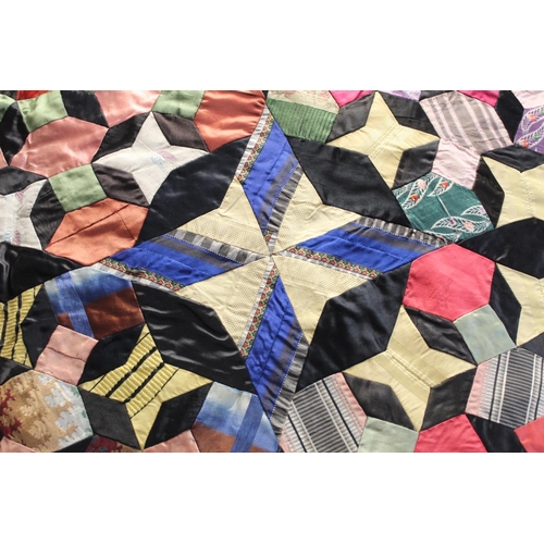 413 - Exceptionally fine and large antique pieced mosaic patchwork quilt, probably American, worked in pol... 