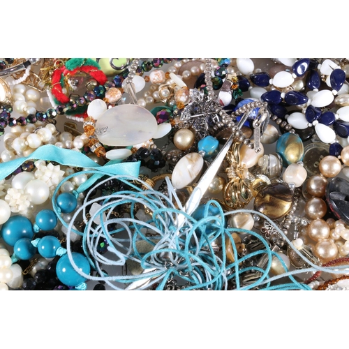 493 - Costume jewellery to include, necklaces, badges, brooches, beads, etc.