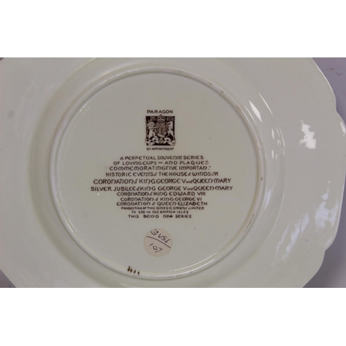 304 - Pair of Paragon commemorative plates for the Silver Jubilee of George V and Queen Mary, each 27cm di... 