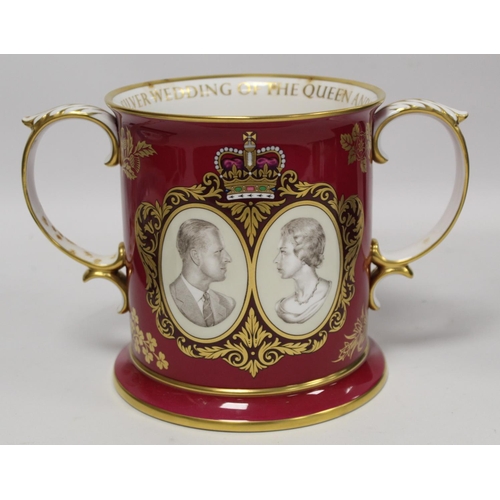 317 - Large Spode commemorative bone china loving cup for the Silver Wedding of The Queen and Duke of Edin... 