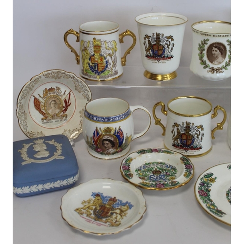 323 - Coronation of Elizabeth II 1953, a collection of various commemorative mugs, loving cups, dishes, et... 