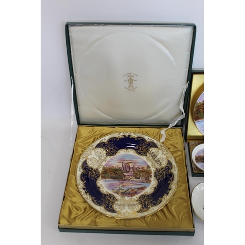 354 - Collection of commemorative items for the Silver Jubilee of Queen Elizabeth II 1977, comprising: Cro... 