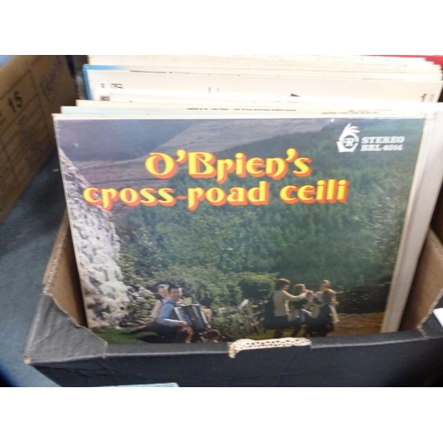 11 - Carton containing a large collection of vinyl records to include Johnny Cash, Marvin Gaye and Tammi ... 