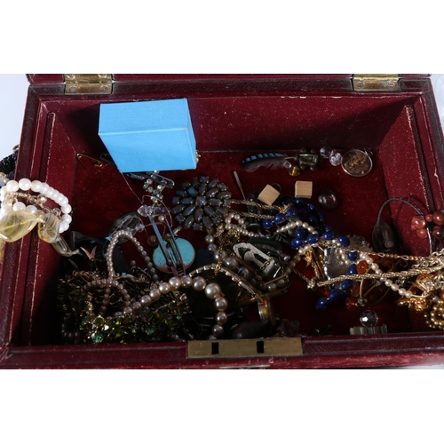 470 - Costume jewellery to include, rings, brooches, beads, also wristwatches, volunteer badges, etc.