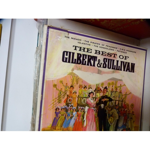 206 - Collection of various LPs including Tchaikovsky, The King & I, The Pirates of Penzance, The Mika... 