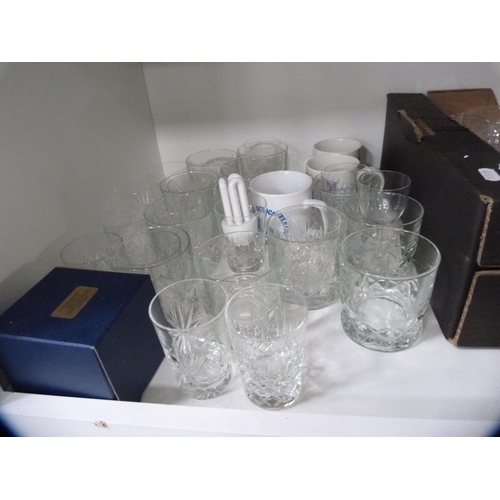 185 - Crystal and glass to include wine glasses, whisky tumblers, mugs etc (one shelf).