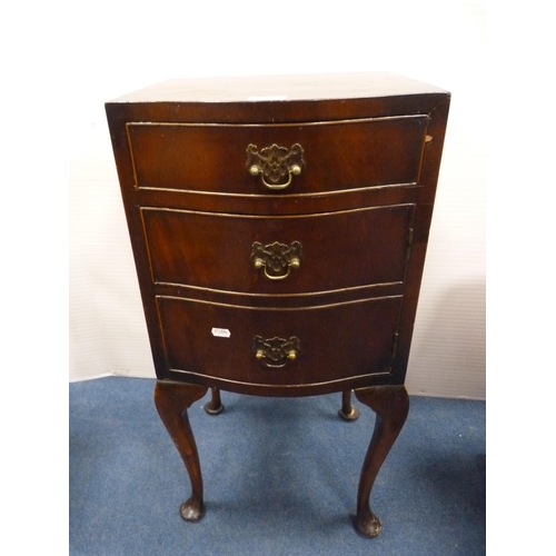 506 - Mahogany pot cupboard on pad feet.