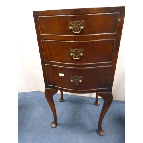 506 - Mahogany pot cupboard on pad feet.