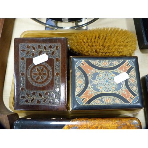 8 - Smiths Sectric mantel clock, a quartz mantel clock, faux Bakelite part brush set and tray, Japanese ... 