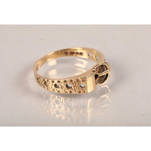 93A - 9 carat yellow gold 'belt' ring; ring size N; 2.1g gross weight