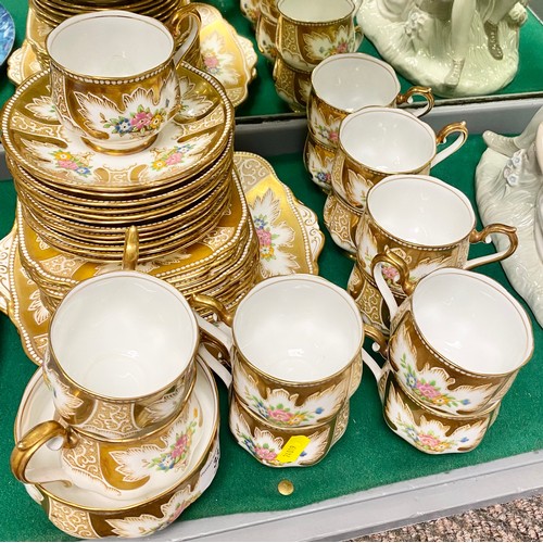33 - Royal Albert 'Royalty' porcelain twelve person teaset; marks & No. 8320 to base