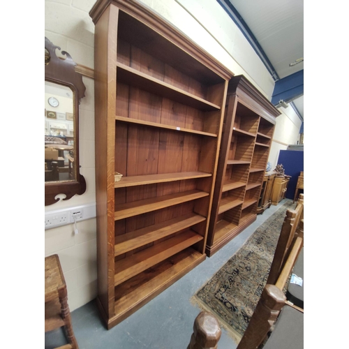 583B - Late 19th / early 20th century large oak and pine open front library bookcase, with adjustable shelv... 