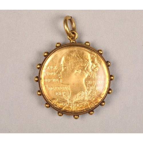 175 - 1897 Queen Victoria gold medal, diamond jubilee Victoria in a pendant mount, weight 22.5g