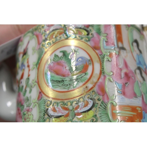 175 - Late 19th/early 20th century Chinese Canton enamel teapot of cylindrical form with two bound wire ha... 