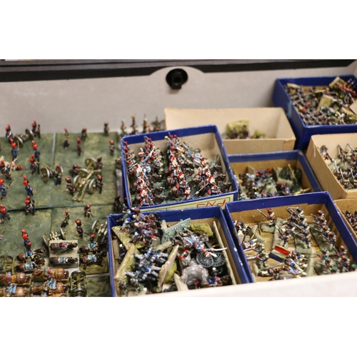 101 - A large collection of MiniFigs, Hinchcliffe or possibly other manufacturers hand-painted war game mi... 