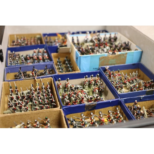 101 - A large collection of MiniFigs, Hinchcliffe or possibly other manufacturers hand-painted war game mi... 