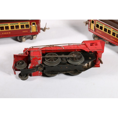 66 - Lionel Corporation Lionel Trains electric O gauge model railways to include a 2-4-0 tender locomotiv... 