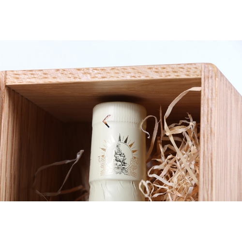 184 - GLENMORANGIE 1981 Sauternes Wood Finish 20 year old Highland single malt Scotch whisky, 46% abv. 70c... 