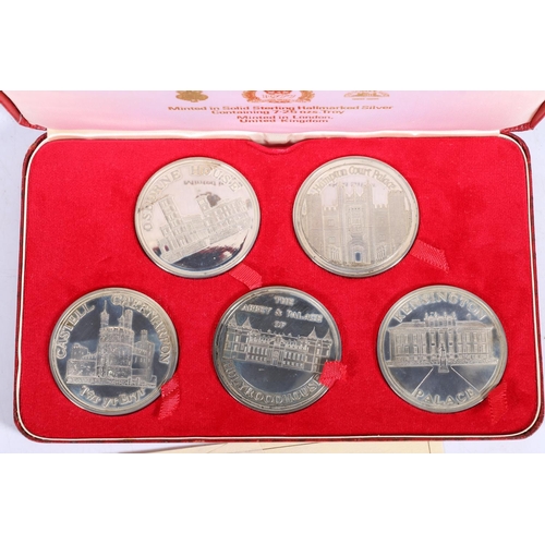 443 - The Tower Mint 'The Department of the Environment Proof Sterling Silver Jubilee Medallion Set' five-... 