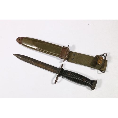 579 - American M7 Imperial bayonet with M8A1 TWB scabbard.