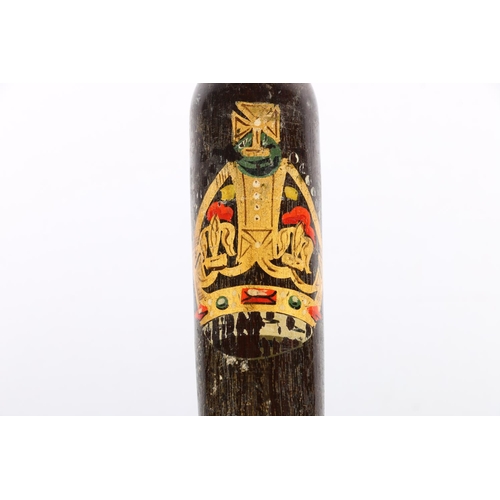 593 - George V painted wood police constables truncheon, painted with crown, GR cypher and cartouche with ... 