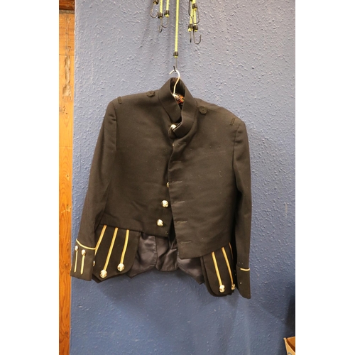 603 - British Army uniform, a black coatee with Jardines of Edinburgh label having HLI Highland Light Infa... 